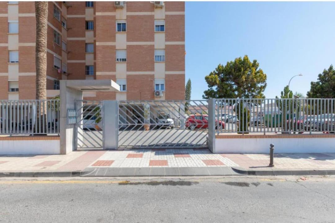 Apartamentos Vialia Sol Y Playa Málaga Exterior foto
