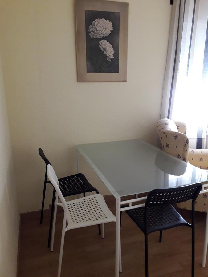 Apartamentos Vialia Sol Y Playa Málaga Exterior foto